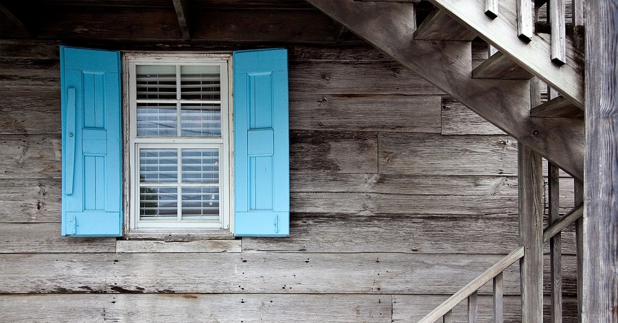 Čo je lepšie - drevené alebo plastové okná? 